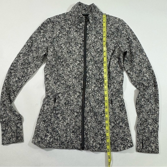 Athleta Shanti Salutation Textured Jacket Black White - Picture 7 of 8